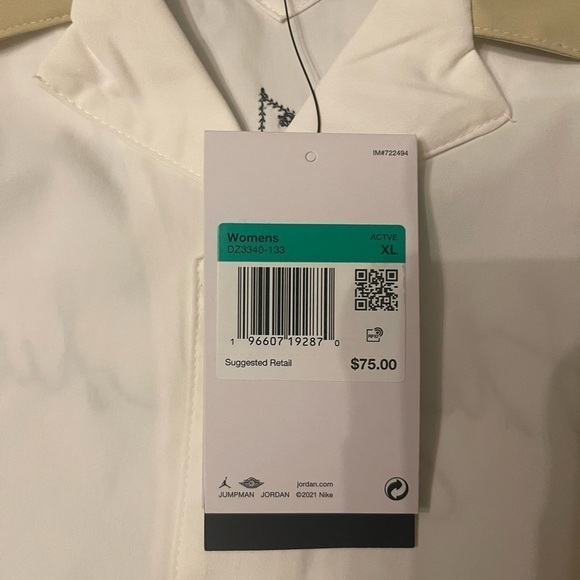 NWT Nike Jordan Women’s Loose Fit Button Up Shirt Size XL - Picture 5 of 8
